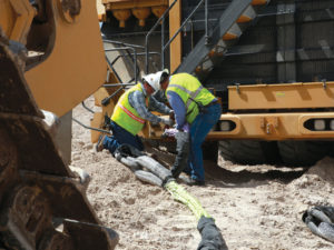 Installing a Cortland Plasma® tow and recovery system on mining equipment