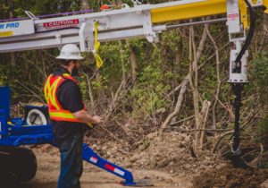 Digger derrick winch line